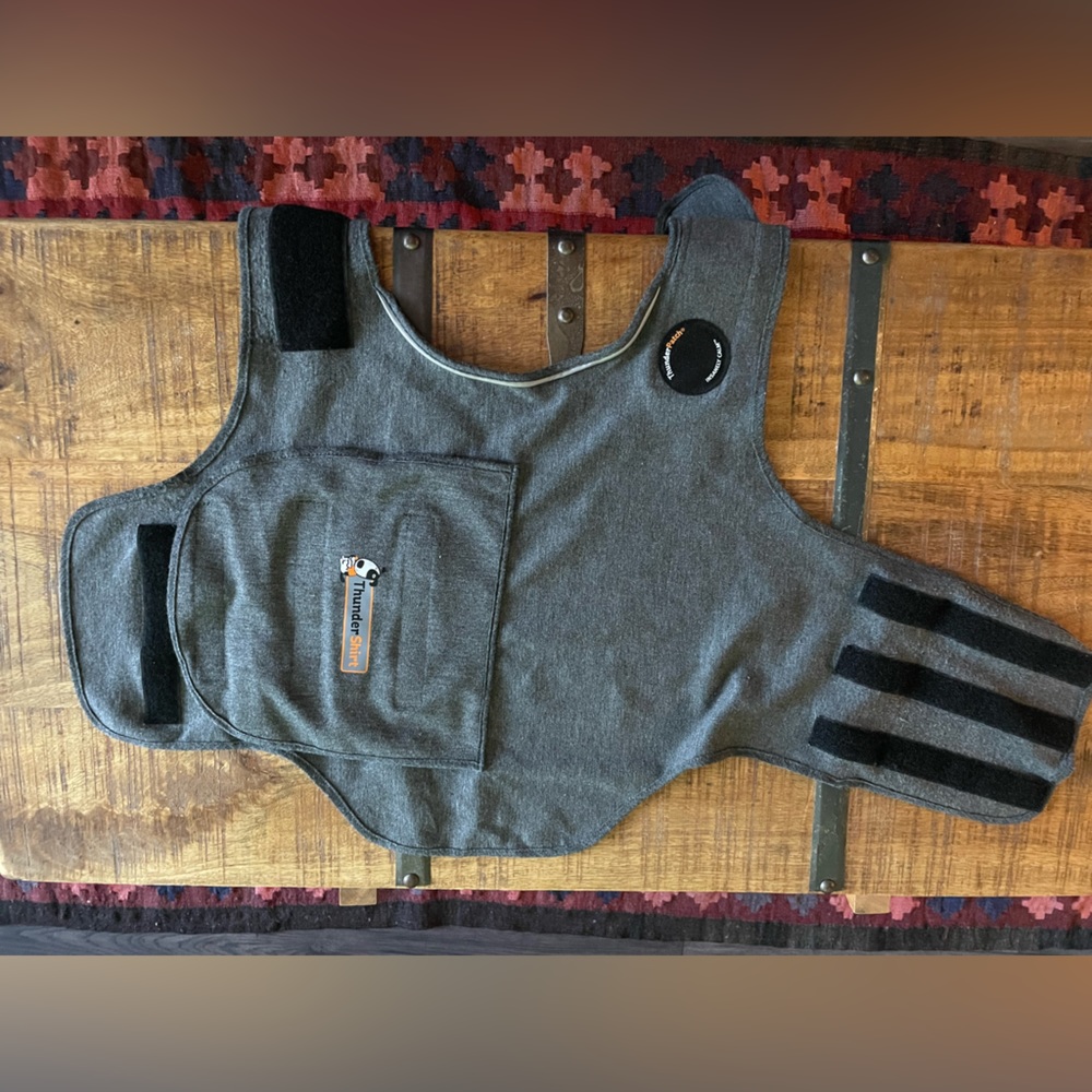 Thundershirt - anxiety support for dogs
